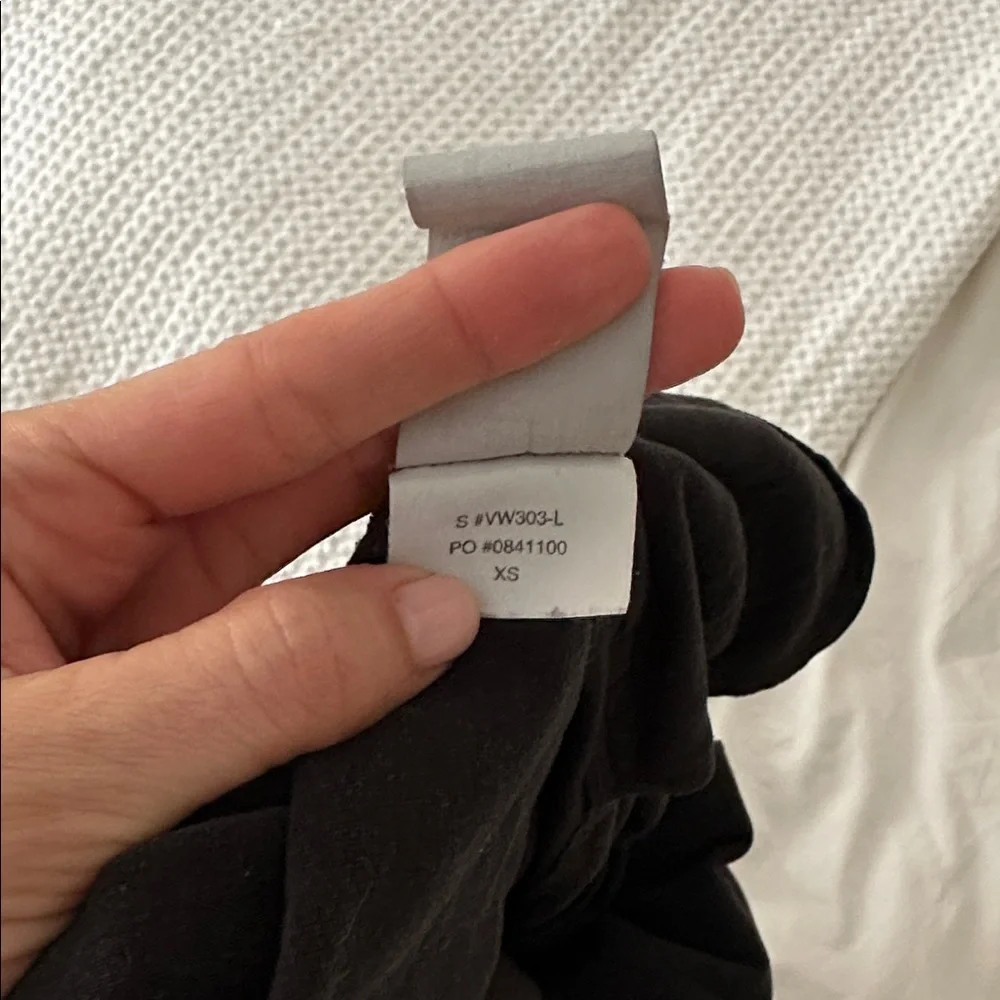 Vuori black joggers - Picture 3 of 3